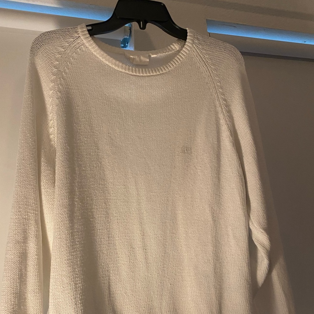 sweater - Picture 2 of 3